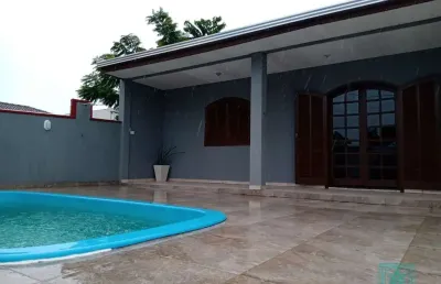 Casa com piscina  - residencial príncipe - itapoá/sc