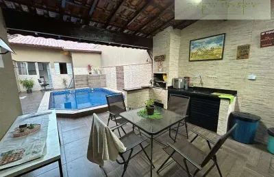 Casas no litoral para venda em praia grande no bairro canto do forte