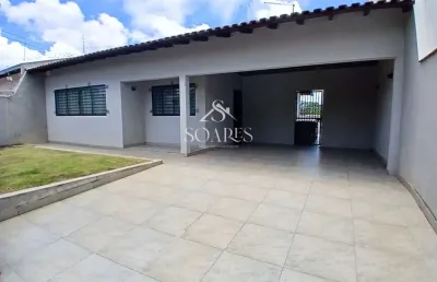 Casa para venda em londrina, pinheiros, 3 dormitórios, 1 banheiro, 4 vagas