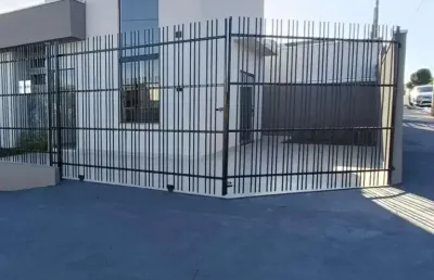 Casa com 2 quartos à venda na Rua Alfredo Schwarz, Jardim Kusumoto, Sarandi