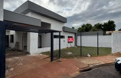Casa com 3 quartos à venda na Viela Joaquim Teixeira Coelho, Parque Residencial Quebec, Maringá