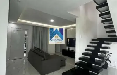 Área construída com 292,38 m², área do terreno com 157,77 m².  valor do imóvel r$ 800.000,00, iptu r$ 1.600,00.