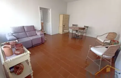 Amplo apartamento com 02 dormitórios para locação na praia das pitangueiras - centro - guarujá - ref.: 6155