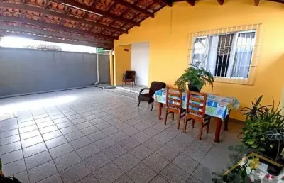 Casa térrea com 03 dormitórios e edícula à venda em guarujá - ref.: 5978