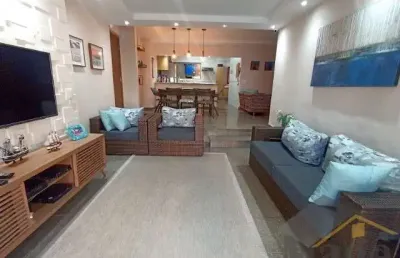 Excelente localização apartamento reformado com 04 dormitórios à venda entre as praias das astúrias e praia do tombo - ref.: 5797