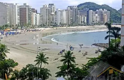 Apartamento reformado frente mar com 03 dormitórios para locação na praia das astúrias  - ref.: 5659