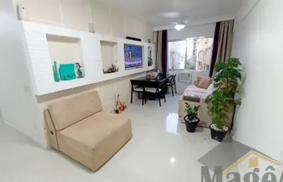 Apartamento reformado com 02 dormitórios à venda na praia da enseada - ref. 5390
