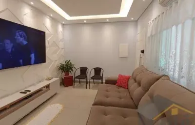 Excelente sobreposta baixa reformada com piscina e churrasqueira à venda - ref.: 5324