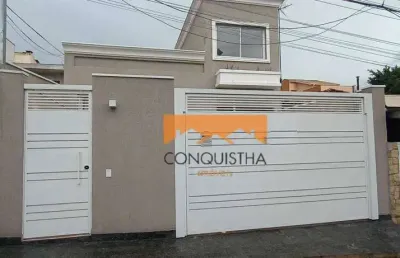 Oportunidade única: casa nova de alto padrão com tecnologia integrada!