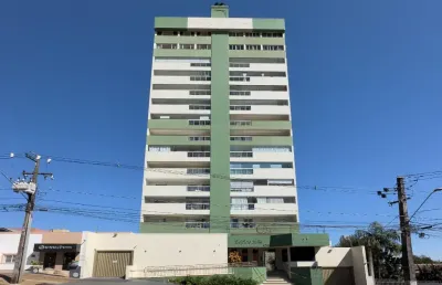 Lindo apartamento no centro, 1 suíte + 2 quartos, 2 vagas garagem