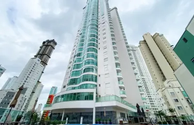 Apartamento duplex, 4 suítes e 4 garagens, centro balneário camboriú