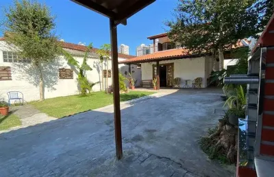 Casa com 5 quartos à venda no Canto do Forte, Praia Grande 