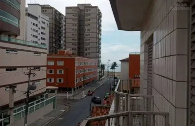 Elegância e localização privilegiada na ocian, a 50 metros do mar