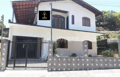 Averbada, fazenda, casa 4 dormit. (3 suítes), 2 vg, fazendinha, itajaí - sc