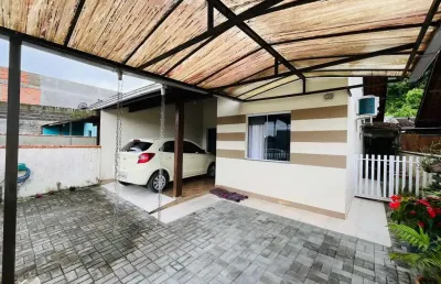 Geminado à venda em guaramirim com 3 quartos - beira rio