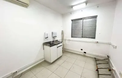 Casa comercial com 9 salas à venda na avenida moreira guimarães, 770, indianópolis, são paulo, 260 m2 por r$ 2.500.000