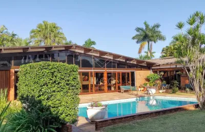 Casa com 3 quartos à venda na Avenida Santos Dumont, 817, Boa Vista, Londrina