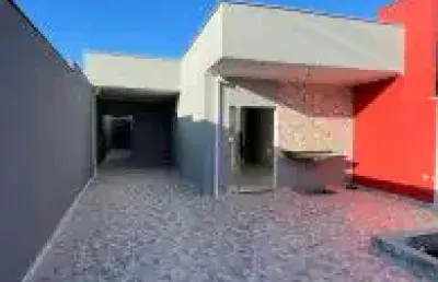 Casa nova no bairro jardim das palmeiras, em itanhaém - lado praia.