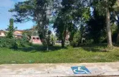 Terreno no bairro jardim umuarama, em itanhaém - localizada no lado serra, em rua asfaltada.