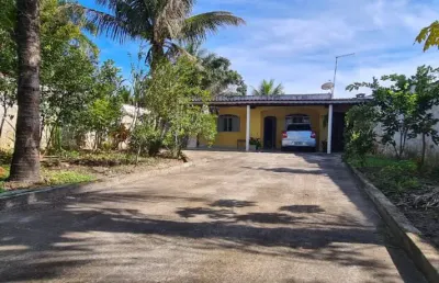 Edícula à venda localizada no bairro balneário gaivotas, em itanhaém **aceita financiamento bancário!
