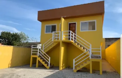 Ótima casa à venda no bairro suarão, em itanhaém * lado serra, em rua calçada.