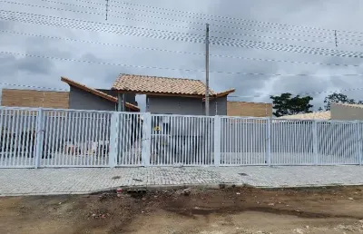 Casa em condomínio com piscina privativa - itanhaém/sp.