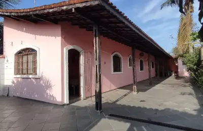 Casa lote inteiro á venda em itanhaém - 1000 metros do mar