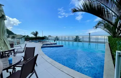 Apartamento frente para o mar na praia dos sonhos - itanhaém/sp.