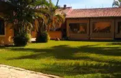 Belíssima casa na praia localizada no bairro cibratel 2 - em rua calçada