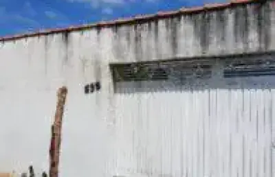 Excelente casa localizada no bairro cibratel 1 - lado praia, em rua calçada.