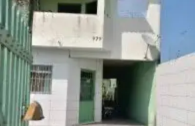 Excelente sobrado no jardim regina, em itanhaém - localizada lado praia.