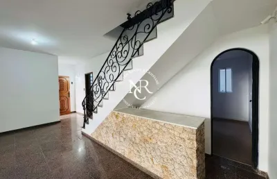 Casa em condomínio com 160m², 4 quartos, 2 garagens na aparecida em santos, sp