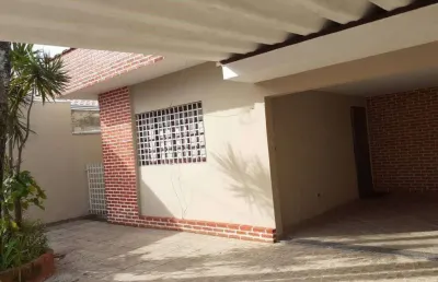 Casa com 3 quartos à venda na Rua Maracanã, 493, Balneário Maracanã, Praia Grande