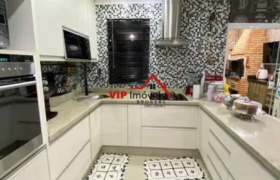 Belíssima casa venda (praticamente porteira fechada) no condomínio giorno di sole 2