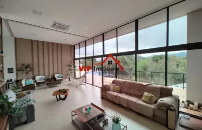 Maravilhosa casa térrea no condomínio terras alvorada com 367m² de área construída