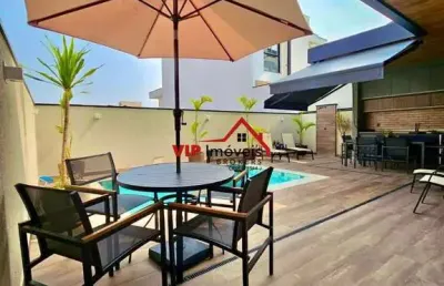 Maravilhosa casa com 196m² de área construída no condomício reseva ermida