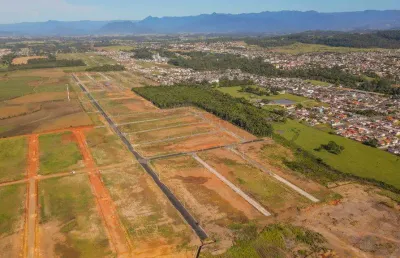 Terreno barato em criciuma, financia minha casa minha vida.