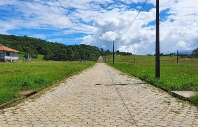 Terreno à venda na Rua Erasmo Borato Geremias, Brasília, Criciúma
