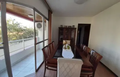 Apartamento mobiliado no res. algarve, no centro de criciúma