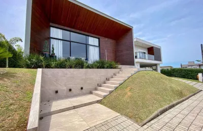 Casa em condomínio para venda em criciúma, bosque do repouso, 5 dormitórios, 3 suítes, 5 banheiros, 3 vagas
