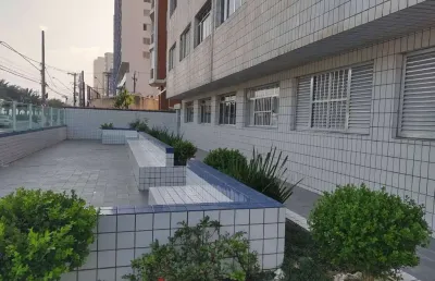 Frente mar, apartamento com 3 dormitorios no boqueirão-escada