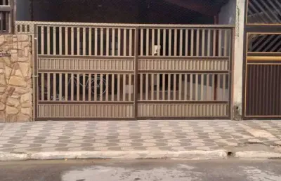 Casa com 2 quartos à venda na Rua Emílio de Menezes, 939, Cidade Ocian, Praia Grande