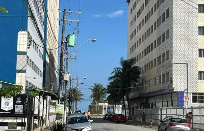 Oportunidade proximo a praia com 1 dormitorio e sacada na mirim