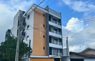 Apartamento com 2 dormitórios no saguaçú, pronto para morar