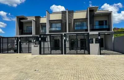 Sobrado com 02 suítes amplas, próximo ao restaurante do nego