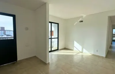 Apartamento com 01 suíte + 02 dormitórios no costa e silva