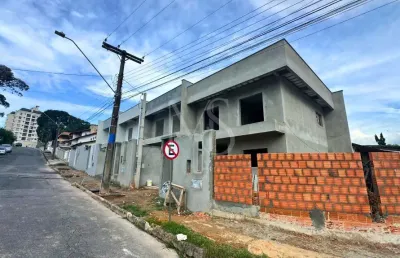 Sobrado geminado à venda – bairro costa e silva (divisa com américa)