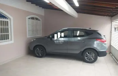 Casa isolada com 3 vagas de garagem, no canto do forte em praia grande..