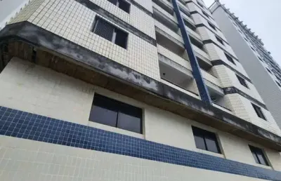 Apartamento em prédio de frente para o mar no caiçara em praia grande sp