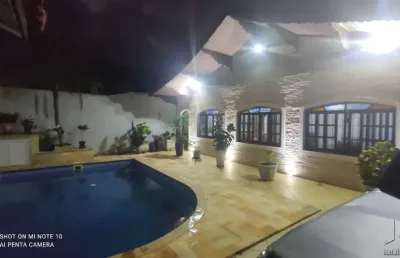 Imperdível casa à venda em praia grande-sp, bairro flórida: 4 quartos, 3 suítes, 1 sala, 4 banheiros, 5 vagas de garagem, 187m²
